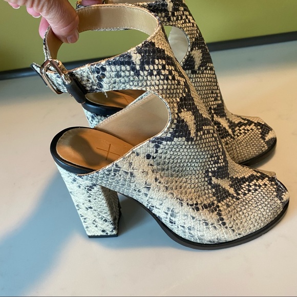 THAKOON ADDITION Reptile Pattern Peep-Toe Heels Size 36 - Picture 2 of 10